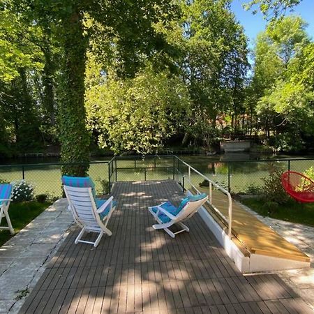 Loire Nature, Proche De La Ville Orléans Exterior foto